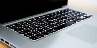 Laptop-Nahaufnahme Nahaufnahme eines Laptops.